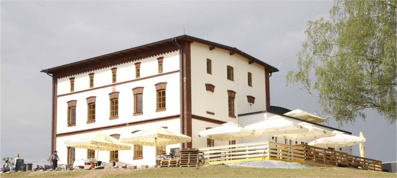 Wellness Hotel - Viktorka, Herecky Dum Česká Skalice Bagian luar foto